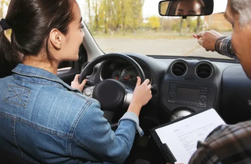Auto ecole aux Poteries ACCONDUITE_11zon